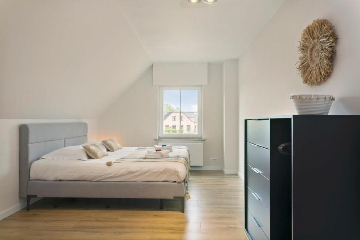 Huswell - Family House With A Beautiful View In Damme Villa Brugge Eksteriør billede